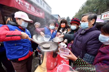 Festival Bubur Laba di China menandai rangkaian peringatan tahun baru Imlek