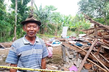 Ledakan bom ikan di Cimanggu mengakibatkan tujuh rumah warga rusak