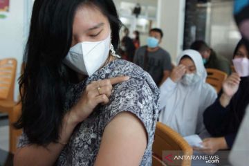 37 puskesmas di Kota Semarang layani vaksinasi suntikan ketiga