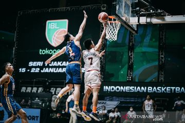 Pelita Jaya kalahkan Satria Muda di hari pertama IBL 2022