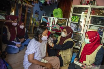 Vaksinasi Dari Pintu Ke Pintu