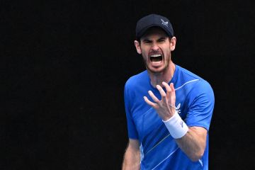 Murray berhasil lewati pertempuran lima set menuju babak kedua