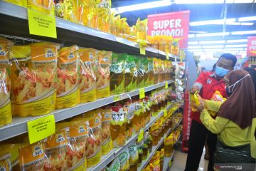 Minyak goreng satu harga gerakkan perekonomian UMKM