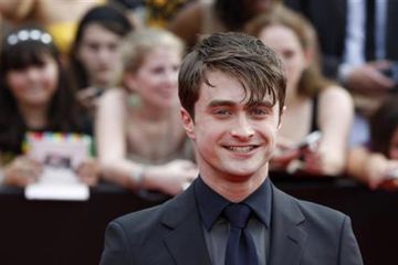 Daniel Radcliffe akan bintangi film biopik "Weird Al" Yankovic