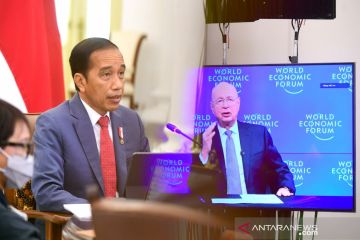 Kemarin, Presiden hadiri World Economic Forum hingga ancaman hibrida