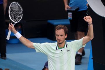 Berhasil atasi emosi, Medvedev maju ke perempat final Australian Open