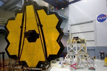 Teleskop Webb dekati ruang parkir di orbit matahari
