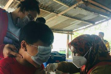 Serbuan Vaksin Anak di Pasar Dumai