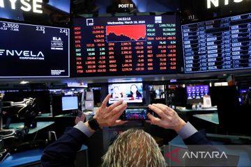 Wall Street ditutup anjlok, Indeks Dow Jones jatuh hingga 630,15 poin