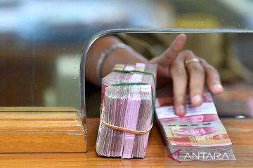 Kurs rupiah menguat, pelaku pasar menanti keputusan bank sentral AS