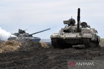 Rusia potensi invasi Ukraina, Inggris pertimbangkan kerahkan pasukan