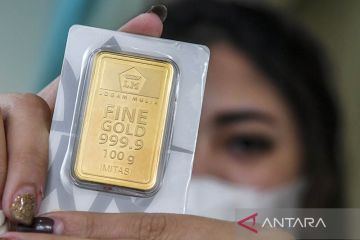 Harga emas Antam hari ini naik Rp9.000 per gram