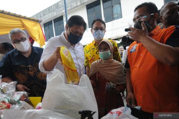 Operasi pasar murah di Salatiga