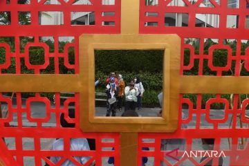 Semarak jelang imlek di Bundaran HI Jakarta
