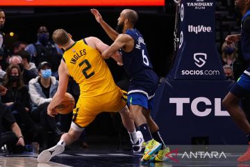 Jazz terancam kehilangan pilar lagi setelah Joe Ingles cedera lutut