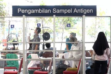 1 Januari 2022, tarif antigen di stasiun turun jadi Rp35.000