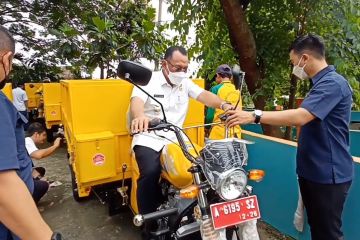 Pemkot Cilegon tambah puluhan armada pengangkut sampah