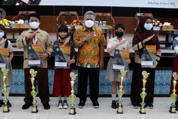 Penghargaan KSN dan Duta Geospasial Cilik Kubu Raya