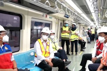 Tarif LRT Jabodebek naik menjadi Rp15.000