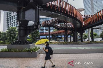 Warga Jakarta diminta tidak panik hadapi lonjakan Omicron