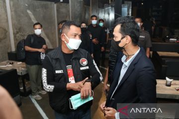 Polda Metro Jaya sebut ada manajer bar yang kabur saat disidak