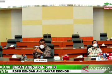 Ekonom UI proyeksikan ekonomi tumbuh hingga 4,6 persen pada 2022