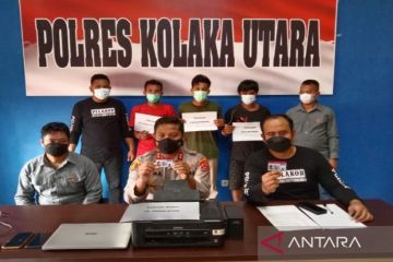 Polisi menangkap tiga pria di Kolaka Utara diduga bisnis SIM palsu