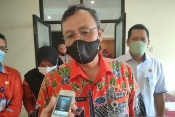 Wali Kota Jakpus minta warga yang isoman manfaatkan aplikasi kesehatan