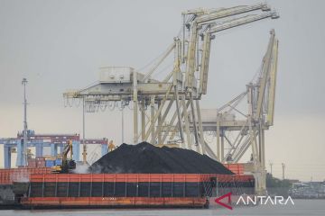 Pemerintah buka kembali keran ekspor batu bara