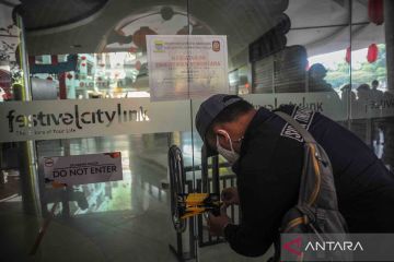 Imbas dari kerumunan Imlek, Pemkot Bandung segel Mal Festival Citylink