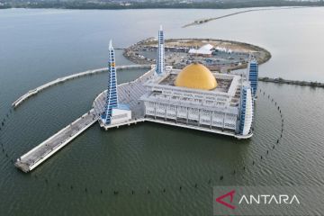 Puncak acara HPN 2022 digelar di pelataran Masjid Al-Alam