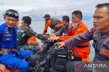 SAR-Brimob Bone gelar latihan gabungan asah kemampuan