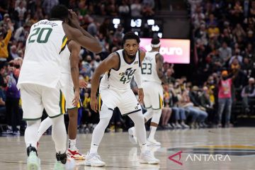 Donovan Mitchell hampir triganda, Jazz setop tren kemenangan Warriors