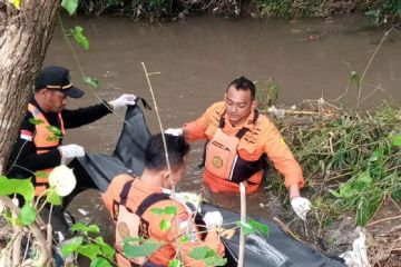 Basarnas evakuasi dua warga tenggelam di Kabupaten Kediri