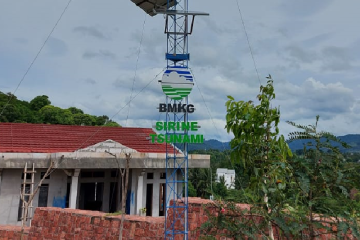 BMKG pasang alat pantau cuaca bandara dan pelabuhan di Labuan Bajo