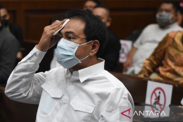 Menanti vonis Azis Syamsuddin yang ditunda