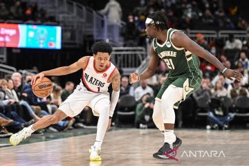 Tanpa Giannis Antetokounmpo, Bucks takluk lawan Trail Blazers