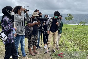 Mari menghitung burung air di sekitar kita