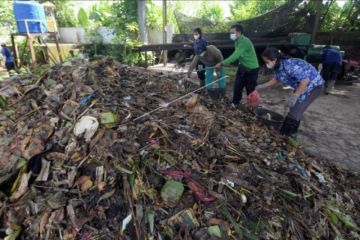 Penanganan sampah jelang KTT G20