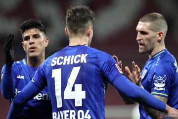 Patrik Schick absen perkuat Leverkusen karena cedera betis