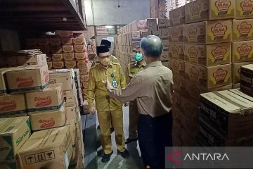 Tim Terpadu Pontianak sidak stok minyak goreng di distributor-swalayan