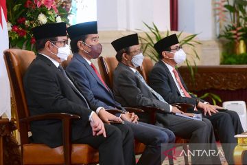 Presiden harap MA bantu kurangi hambatan hukum pembangunan ekonomi