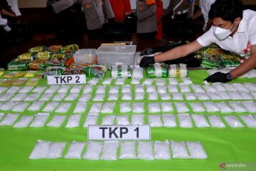 Polisi menggagalkan peredaran 18 kilogram sabu di Bali