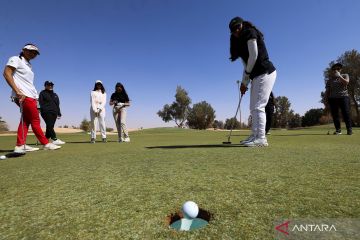 Pembentukan tIm golf perempuan pertama di Arab Saudi