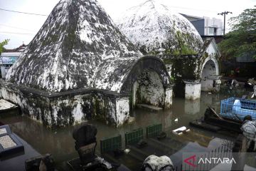 Kompleks makam keluarga raja-raja Gowa terendam banjir