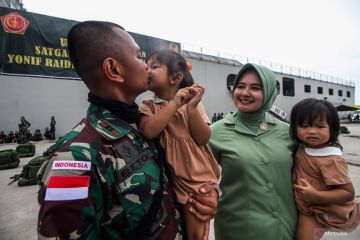 Pemberangkatan pasukan elite TNI AD Raider ke Papua