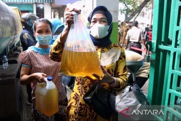 Disdag Medan gelar operasi pasar minyak goreng di empat lokasi