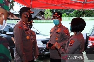 Polisi buka posko darurat di empat titik lokasi gempa