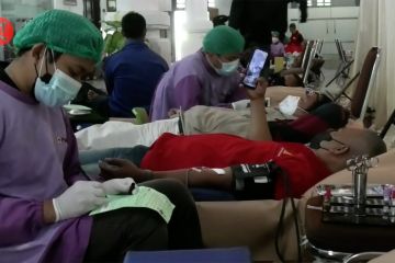 Aksi ormas untuk penuhi kekurangan darah PMI Kota Malang