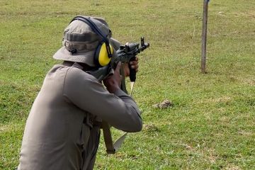 Asah kemampuan, Brimob Batalyon B Polda Aceh gelar latihan tembak